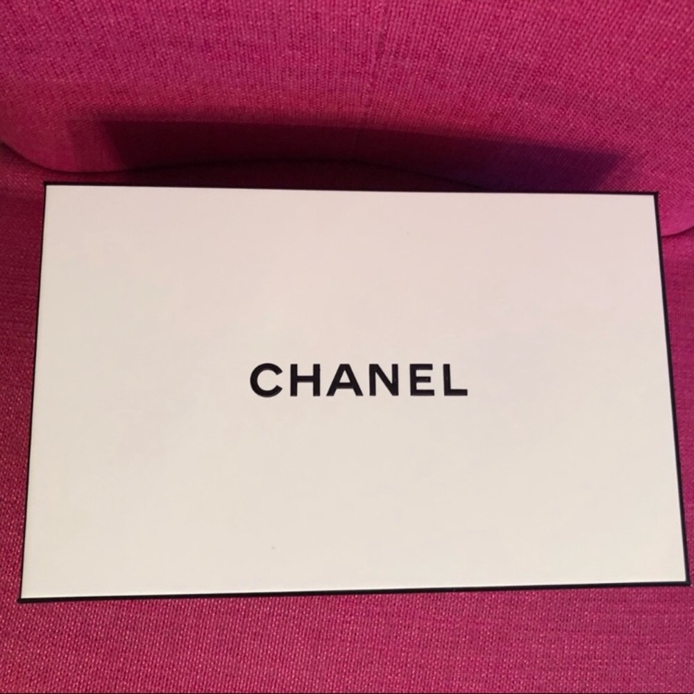 Chanel-Authentic Box & Chanel Paper NWOT
5.5x8.75x3 inches